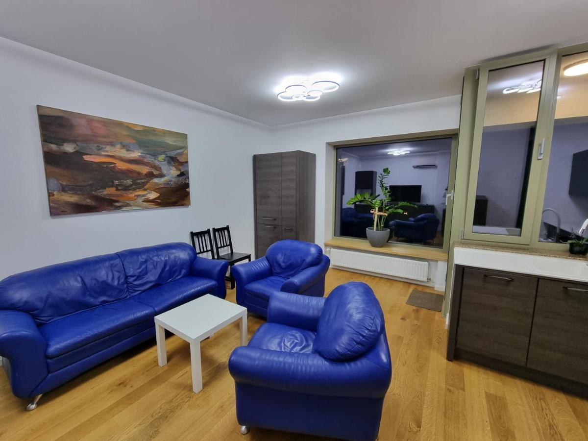 Aviatiei Park Luxury In Bucureşti